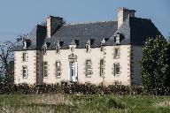 Les manoirs et les châteaux sur la commune de Dol-de-Bretagne