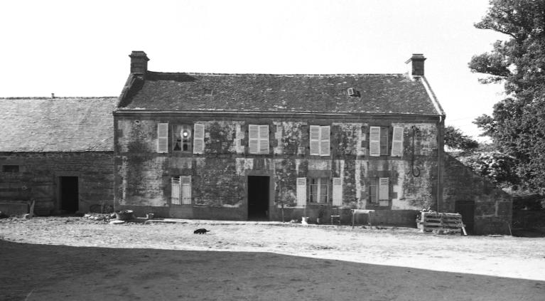 Ferme, Kerzale (Plonévez-Porzay)