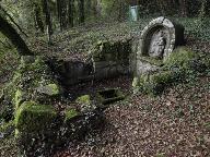 Fontaine Notre-Dame de Bonne Nouvelle (Hôpital-Camfrout)