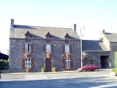 Maison, 3 rue de la Mairie (Roz-Landrieux)