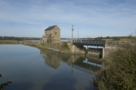 Architecture artisanale, industrielle ou commerciale sur la commune de Saint-Père-Marc-en-Poulet
