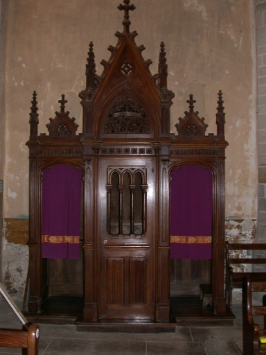 Paire de confessionnaux