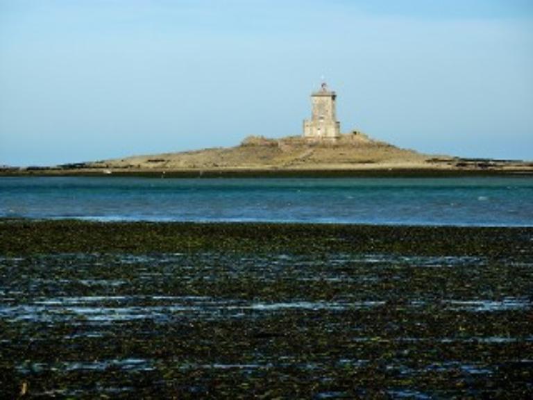Phare de l'Île Noire (Plouézoc'h)