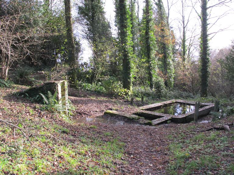 Fontaine de dévotion Sainte-Madeleine (Hanvec)