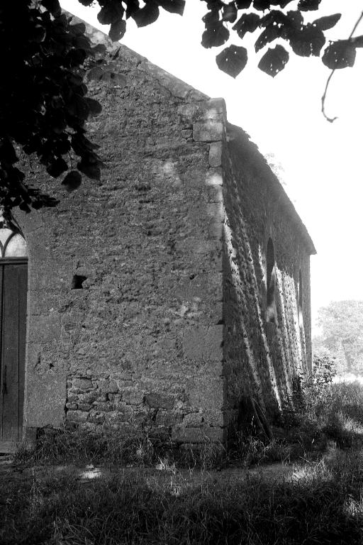 Chapelle Saint-Pierre et sa croix, Saint-Pierre (Saint-Lormel)