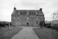 Manoir, la Garenne (Bulat-Pestivien)