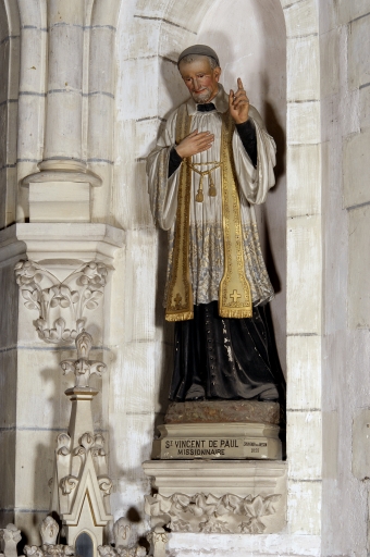 Statue sur culot : Saint Vincent de Paul