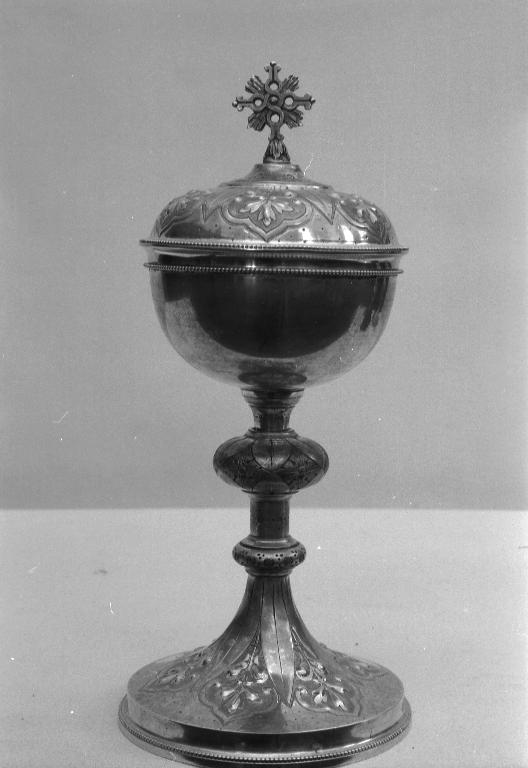 Ciboire 2, église paroissiale Saint-Denis (Saint-Gravé)