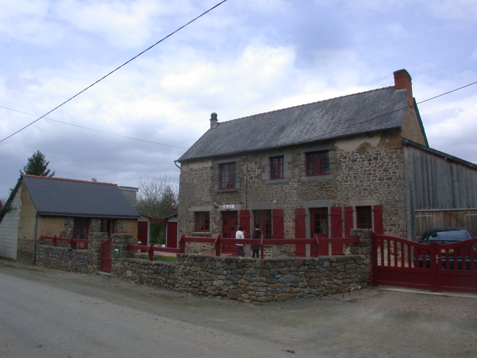 Ferme, 18 rue Presbytère (La Chapelle-aux-Filtzméens)