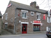 Café, 8 rue Saint Nicolas (Sens-de-Bretagne)