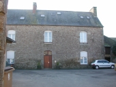 Presbytère, actuellement maison de retraite, 6 rue du Prieuré (Sens-de-Bretagne)