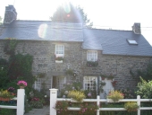 Alignement de maisons, Rohéard (Plerguer)