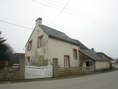 Maison, 6 rue du Stade (Saint-Domineuc)