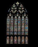 Verrière à personnages de la baie 0 : Scènes de la vie de la Vierge, Passion du Christ, basilique Notre-Dame-du-Roncier (Josselin)