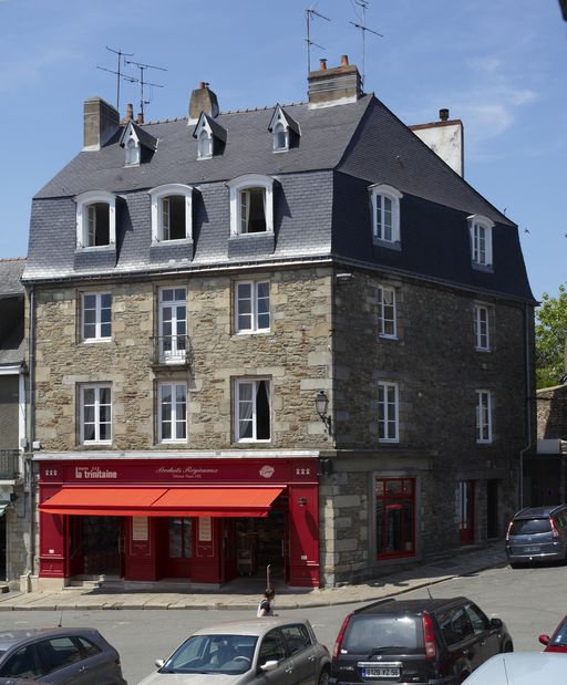 Maison, 19, 21 place des Lices (Vannes)