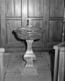 Fonts baptismaux, église paroissiale Notre-Dame (Montreuil-des-Landes)