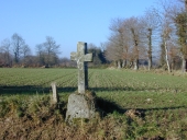 Croix de chemin, le Grand Mesnil (Cuguen)
