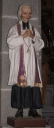Statue sur socle : saint Jean-Marie Vianney