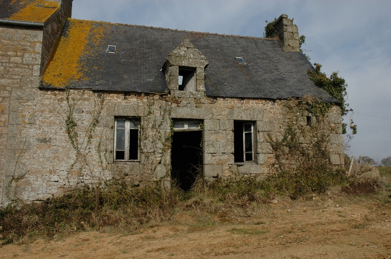 Ferme est (n° 2) puis remise, Keranscot (Trégrom)