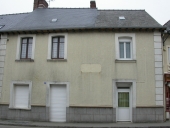Maison à boutique, 11 rue Théodore Gaudiche (Servon-sur-Vilaine)
