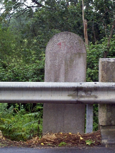 Borne routière, le Moulin du Tertre (Maure-de-Bretagne fusionnée en Val d'Anast en 2017)