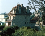 Maison de villégiature, dite Ker Cast, 24, 26 rue des Fontenelles, l'Isle (Saint-Cast-le-Guildo)