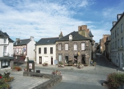 Place de Guittai (Montfort-sur-Meu)