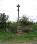 Croix de chemin, rue des Croix (Quemperven)