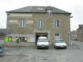 Maison, 2 place François Duine (Guipel)