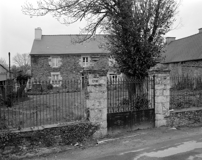 Maison de notable (Saint-Hervé)