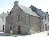 Maison, 16 place Nominoë (Bains-sur-Oust)