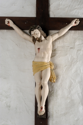 Statue de Christ en croix