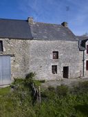 Maison de prêtre, le Temple (Lizio)