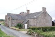 Les maisons et fermes sur la commune de Saint-Coulomb