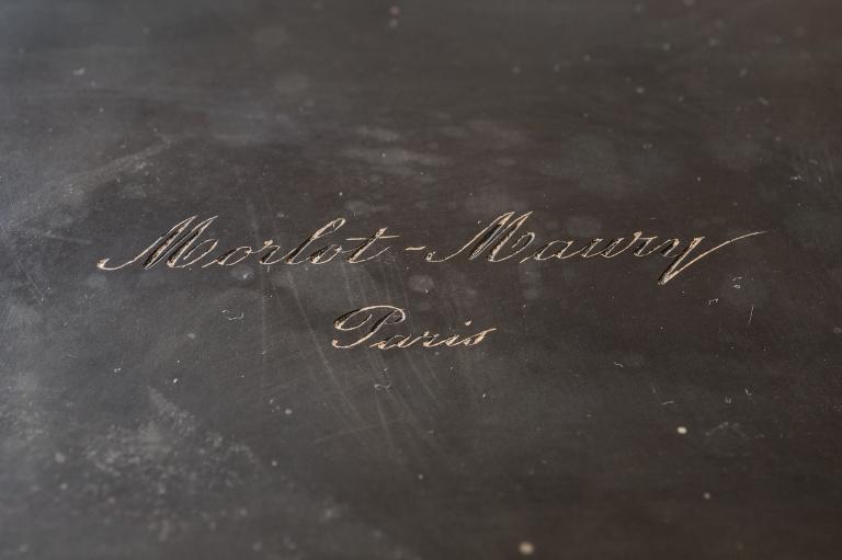 Présentation de la collection d'instruments scientifiques du lycée Émile Zola, Avenue Jean Janvier (Rennes)