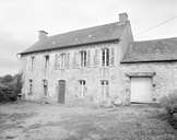 Les maisons et fermes sur la commune de Montautour