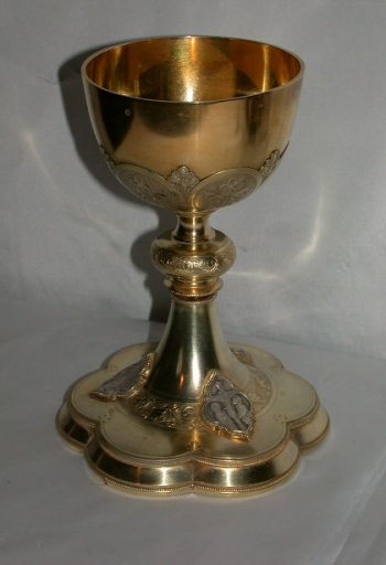 Calice et patène 1 et leur boîte