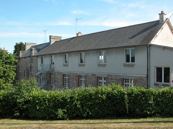 École Notre-Dame-du-Bon-Secours, 7 rue de Chasné (Saint-Aubin-d'Aubigné)