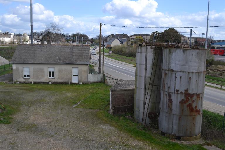 Distillerie de L'Hermitage Savidan et Cie, puis Distilleries Réunies de Bretagne et de Normandie, 6 rue Cintré (L'Hermitage)