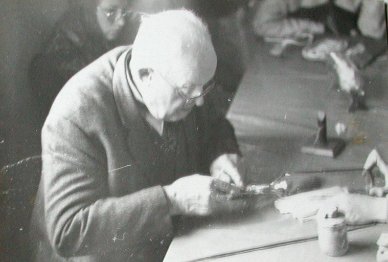 Maquettes de bateaux Cap-Horniers, sous globe