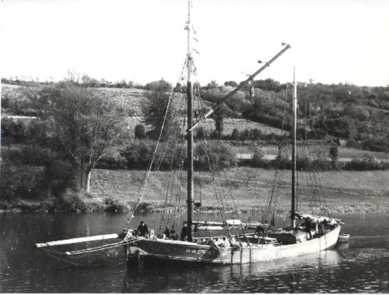 Bateau de charge dit Mad Atao (détruit)