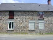 7ème maison, la Croix Rompue (Feins)