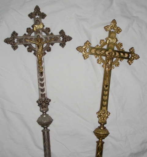 Paire de croix de procession