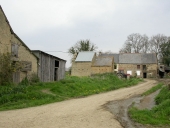 Alignement de fermes, le Gretay (Trévérien)