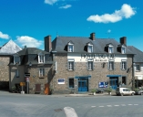Hôtel de voyageurs, dit hôtel du Lac, 2 place Chateaubriand (Combourg)