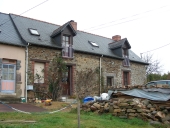 Alignement de maisons, Rochechaude (Bourgbarré)