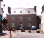 Maison, place du Château (Pleubian)