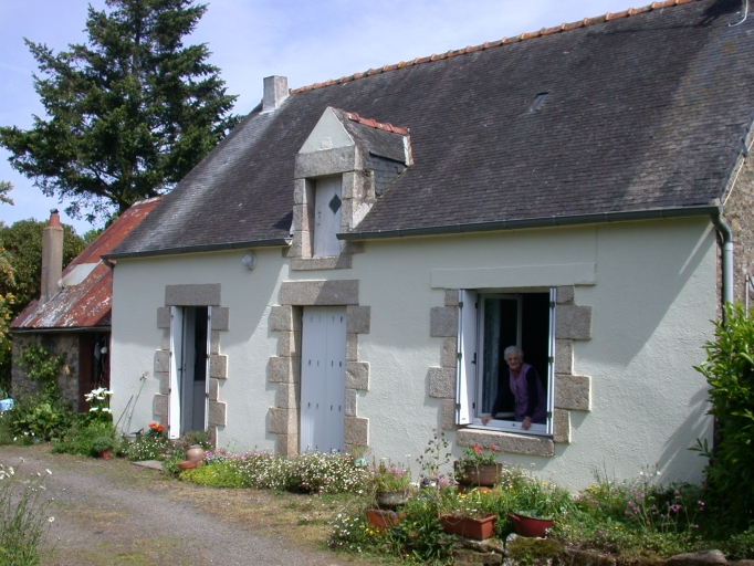 Ferme n°1, la Fontaine Saint-Jean (Saint-Barthélemy)