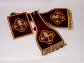 Étole ; bourse de corporal ; manipule