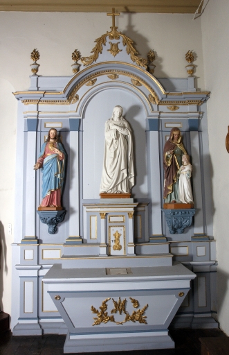 Autel secondaire, retable, gradin d'autel et tabernacle
